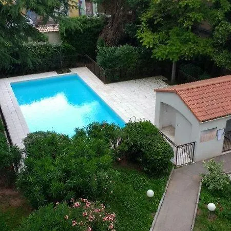 Le Laury Appartement Le Luc Buitenkant foto